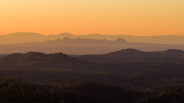 15255 Woodmont Ln, Meadow Vista, CA 95722