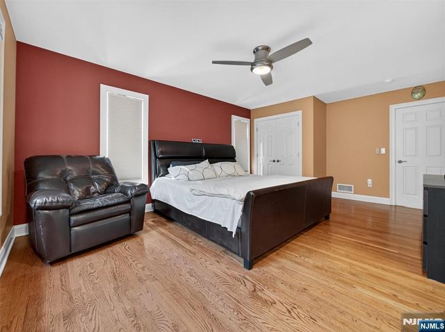404 Old Tappan Road, Old Tappan, NJ 07675