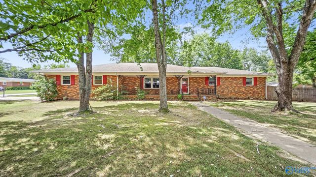 310 Christopher Drive, Athens, AL 35611