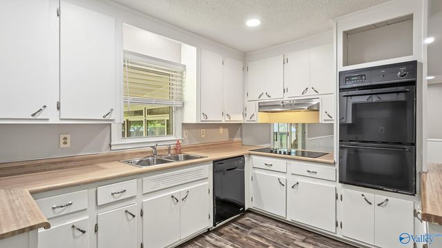 310 Christopher Drive, Athens, AL 35611