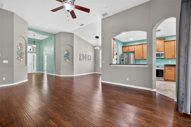 7170 50TH AVENUE CIRCLE E, Palmetto, FL 34221