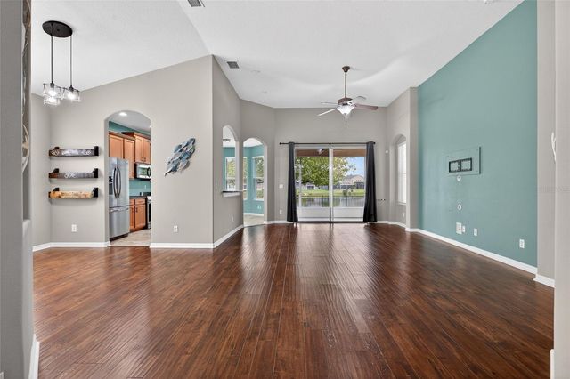 7170 50TH AVENUE CIRCLE E, Palmetto, FL 34221