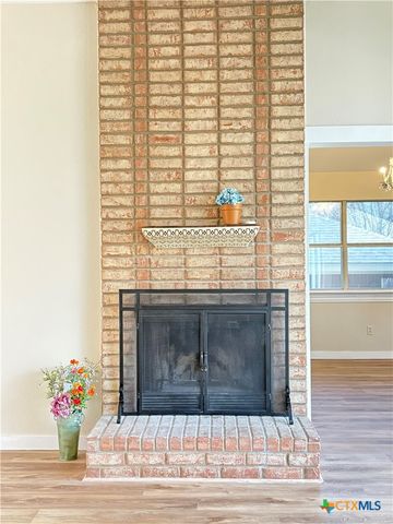 5412 Trailview Drive, Temple, TX 76502