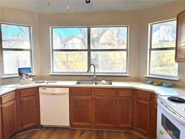 5412 Trailview Drive, Temple, TX 76502