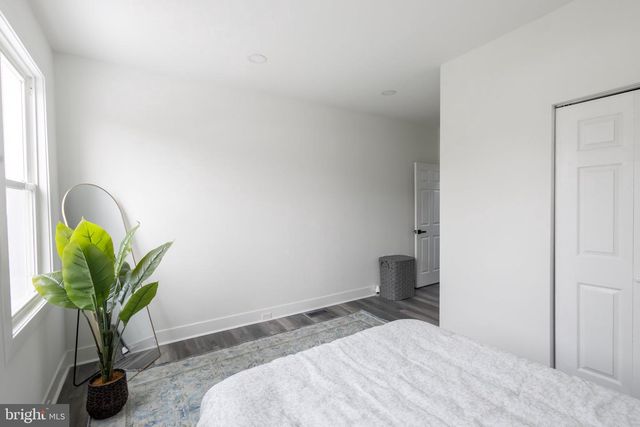 631 E 37TH ST, Baltimore, MD 21218