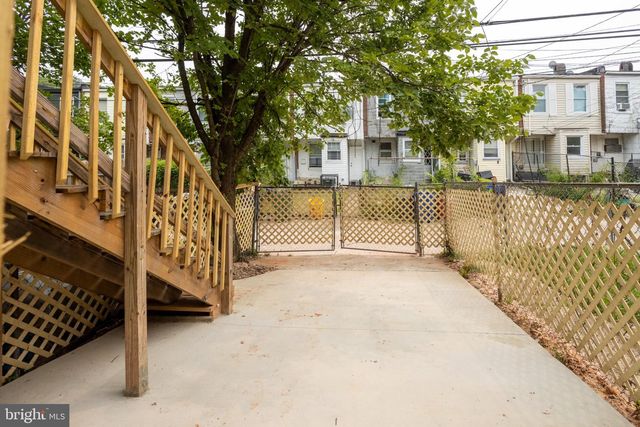 631 E 37TH ST, Baltimore, MD 21218