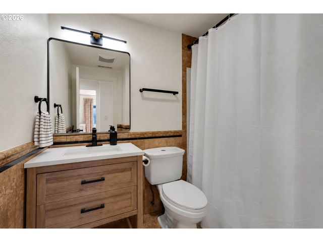 15104 Ne 6TH St, Vancouver, WA 98684
