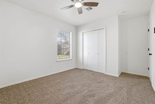 3811 SW Hickory Ln, Lawton, OK 73505