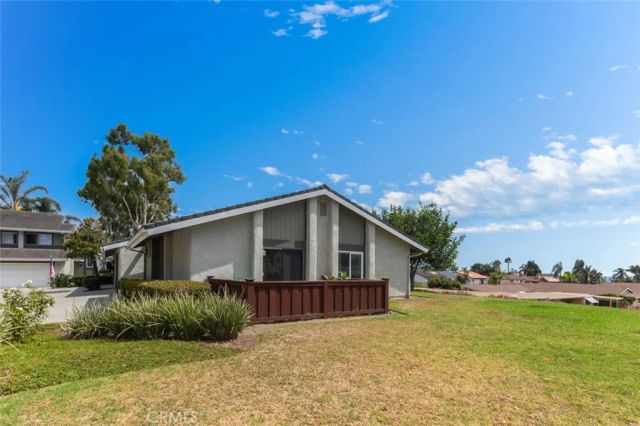 3331 Calle La Veta, San Clemente, CA 92672