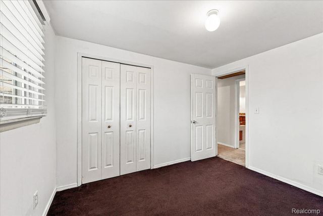 19700 Northbrook Drive, Southfield, MI 48076