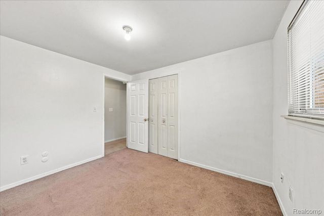 19700 Northbrook Drive, Southfield, MI 48076