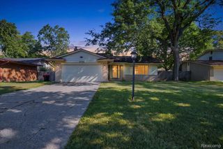 19700 Northbrook Drive, Southfield, MI 48076