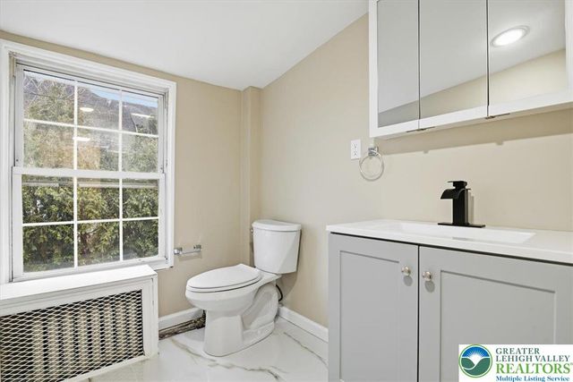 3209 North Front Street, Whitehall Twp, PA 18052