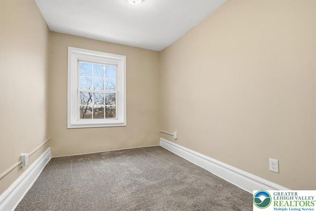 3209 North Front Street, Whitehall Twp, PA 18052