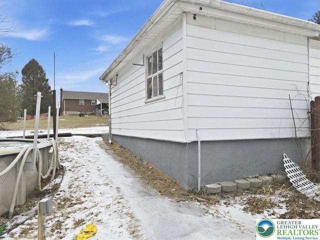 3209 North Front Street, Whitehall Twp, PA 18052