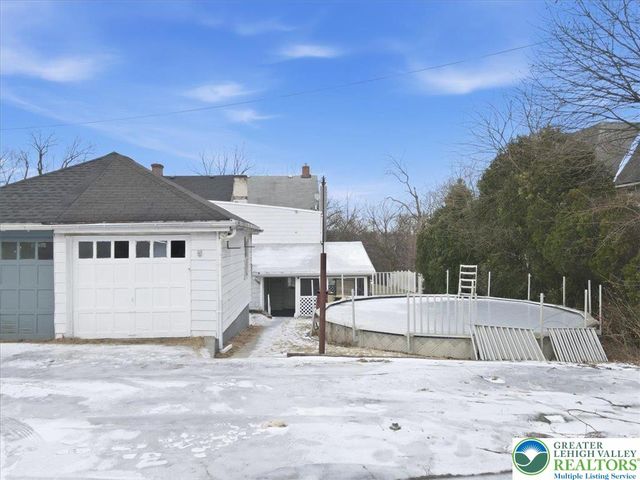 3209 North Front Street, Whitehall Twp, PA 18052