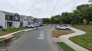 8 PEREGRINE WAY, Burlington, NJ 08016