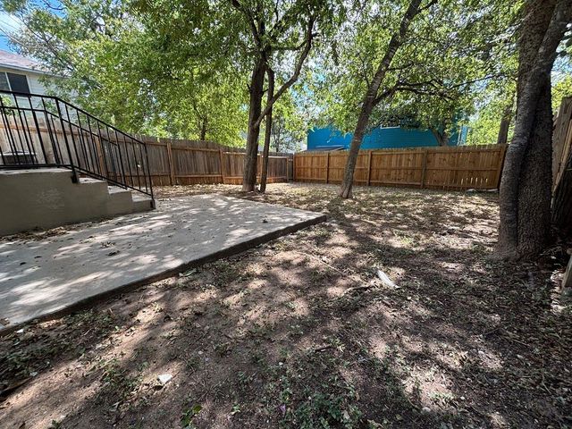 7305 Dan Jean DR B, Austin, TX 78745
