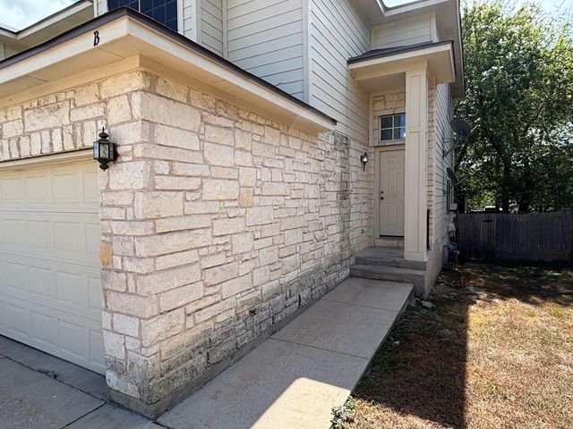 7305 Dan Jean DR B, Austin, TX 78745