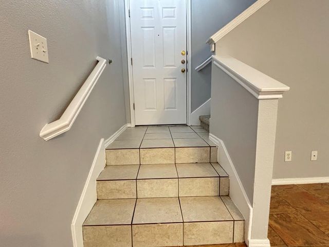 7305 Dan Jean DR B, Austin, TX 78745