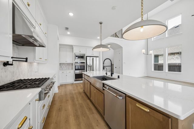 15085 Berry Brook Drive, Conroe, TX 77302