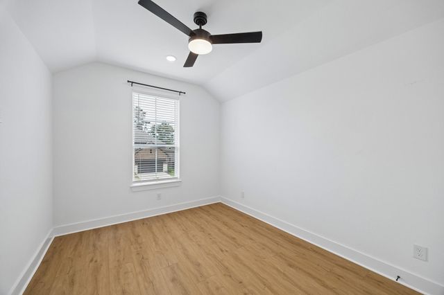 15085 Berry Brook Drive, Conroe, TX 77302