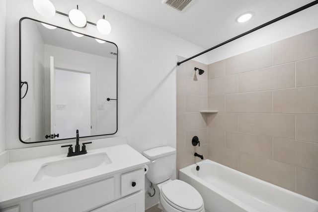 15085 Berry Brook Drive, Conroe, TX 77302