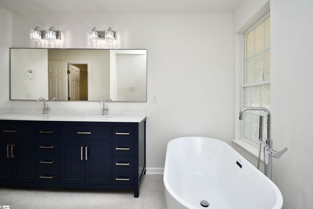 102 Tripp Street, Williamston, SC 29697