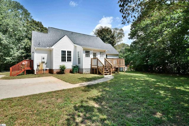 102 Tripp Street, Williamston, SC 29697