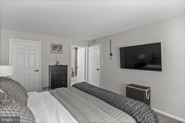 703-A WHARTON RD, Mount Laurel, NJ 08054