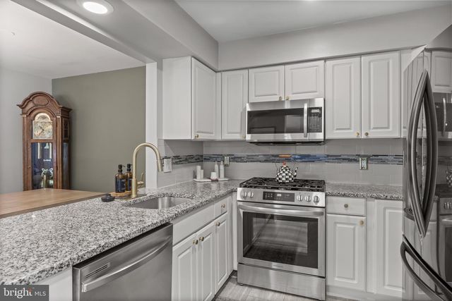 703-A WHARTON RD, Mount Laurel, NJ 08054