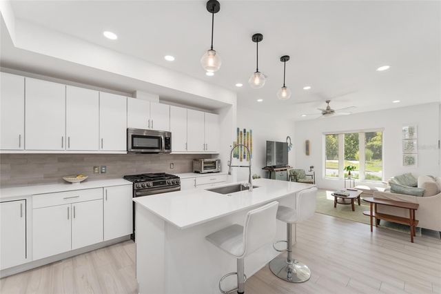 3289 SW 50TH DRIVE, Gainesville, FL 32608