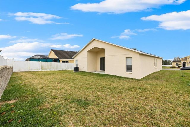 7602 MERCHANTVILLE CIRCLE, Zephyrhills, FL 33540