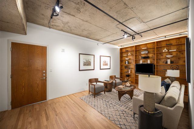 2011 Cedar Springs 305, Dallas, TX 75201