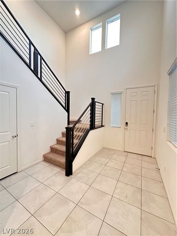 8038 Minavalle Avenue, Las Vegas, NV 89113