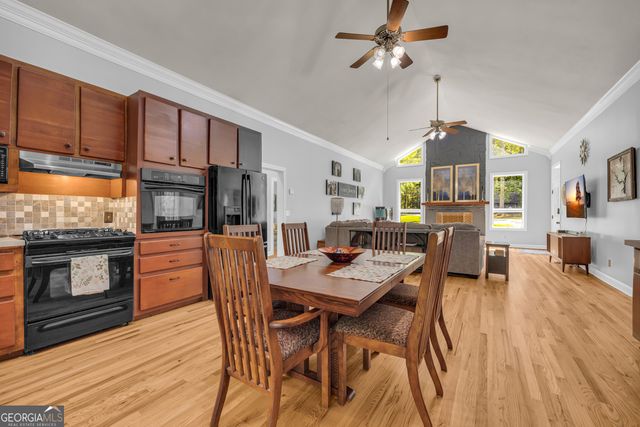 83 Sugar Cane Drive, Hartwell, GA 30643