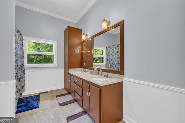 83 Sugar Cane Drive, Hartwell, GA 30643