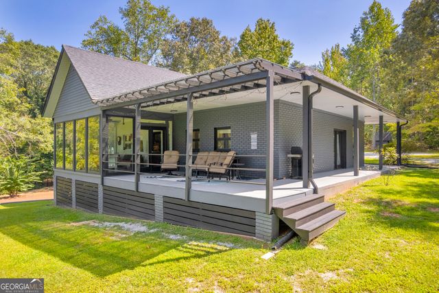 83 Sugar Cane Drive, Hartwell, GA 30643