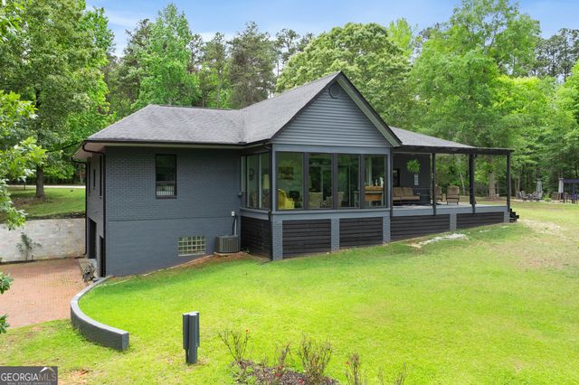 83 Sugar Cane Drive, Hartwell, GA 30643