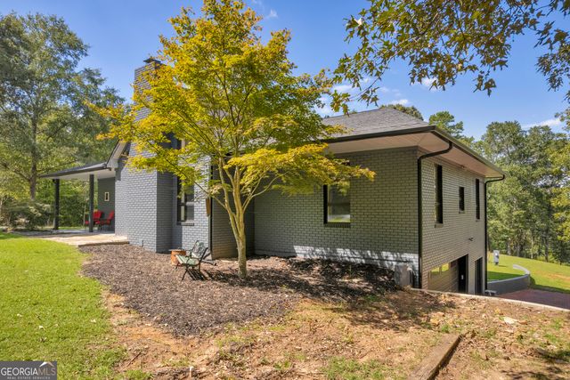 83 Sugar Cane Drive, Hartwell, GA 30643