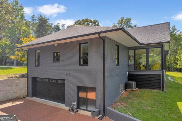 83 Sugar Cane Drive, Hartwell, GA 30643