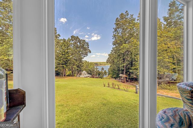 83 Sugar Cane Drive, Hartwell, GA 30643