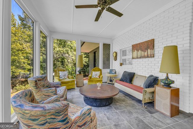 83 Sugar Cane Drive, Hartwell, GA 30643