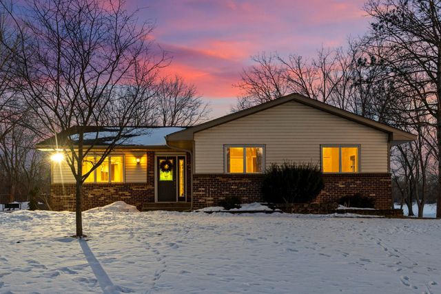 13175 Goodview Avenue N, Hugo, MN 55110