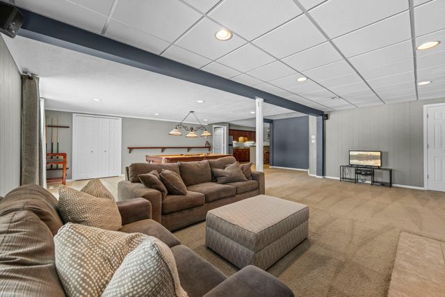 13175 Goodview Avenue N, Hugo, MN 55110