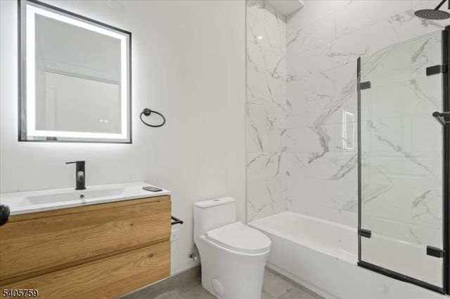 361 21St St, Irvington Twp., NJ 07111