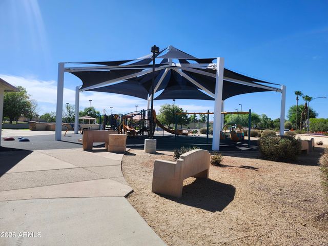 7033 W IRMA Lane, Glendale, AZ 85308