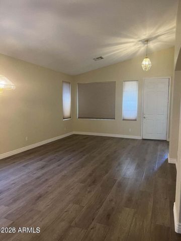 7033 W IRMA Lane, Glendale, AZ 85308