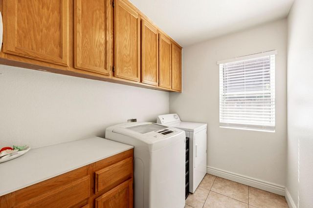 2053 Raven St, Tracy, CA 95376