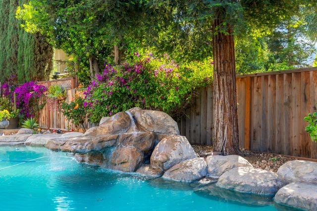 2053 Raven St, Tracy, CA 95376